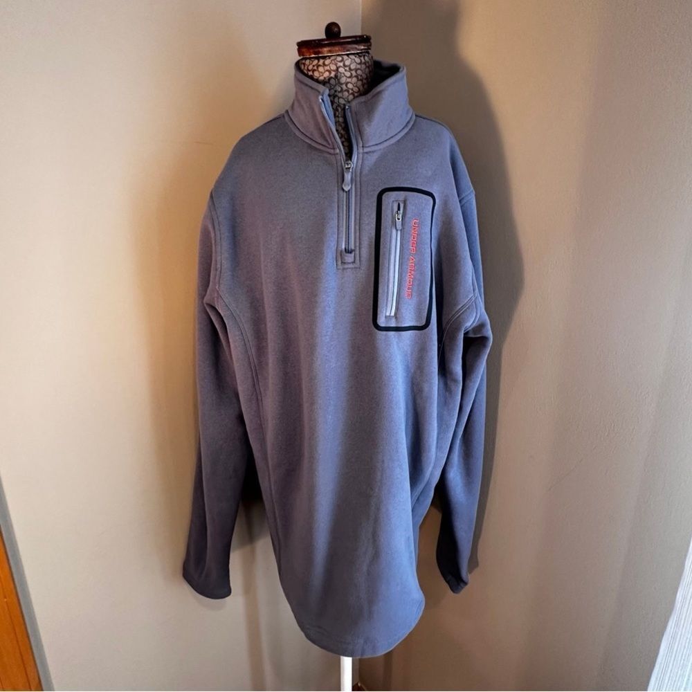 Under Armour Sweatshirt Size Medium